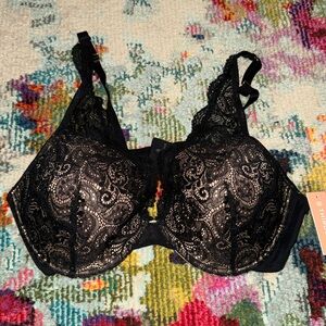 Lace bra (new with tags)